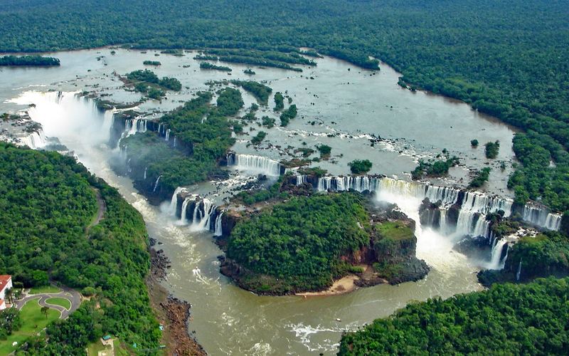 Vista aérea das Cataratas do Iguaçu